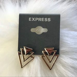 Geometric triangle earrings